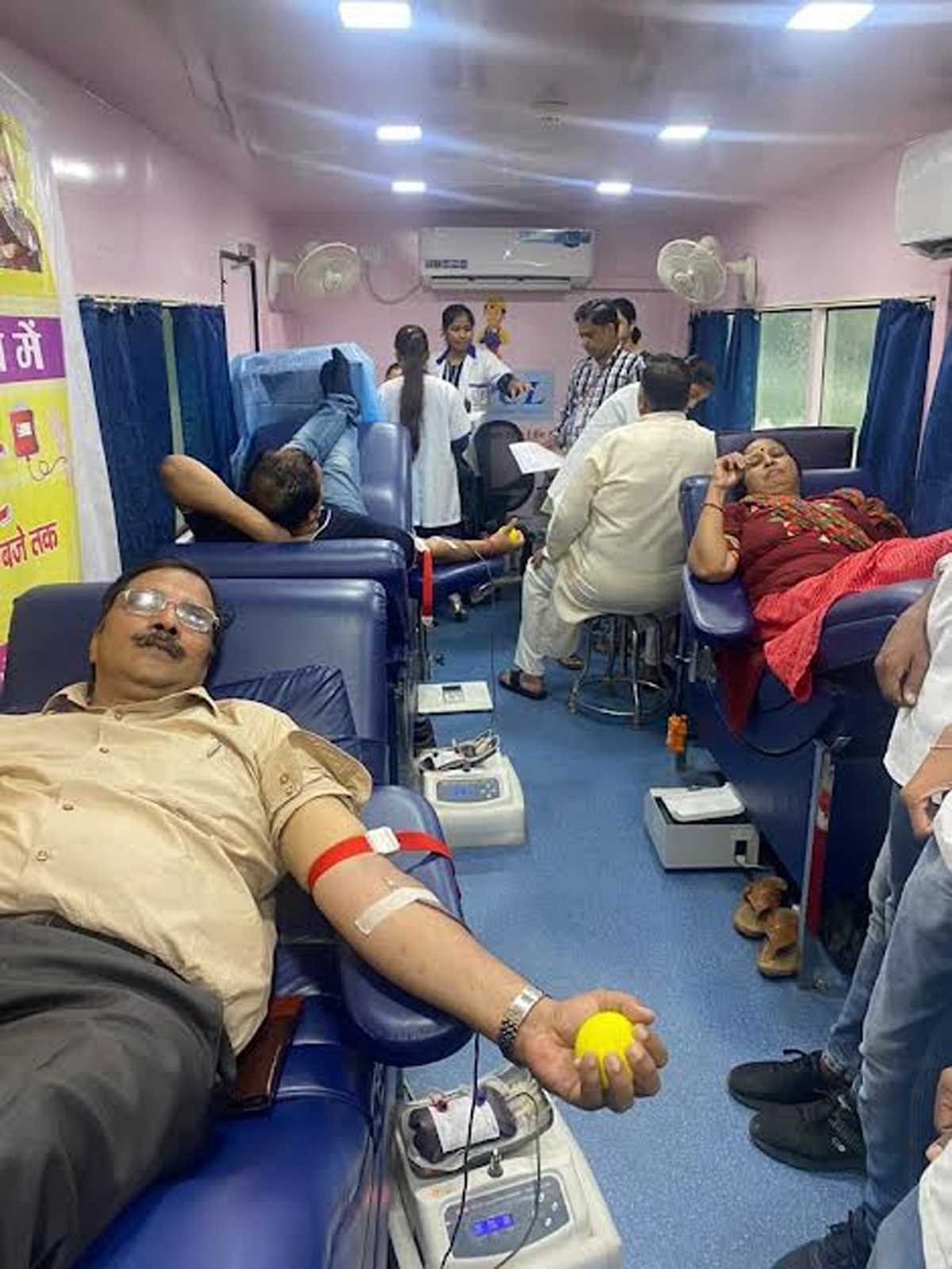 जिम्स ने भारत विकास परिषद के मिलकर रक्तदान शिविर का किया आयोजन